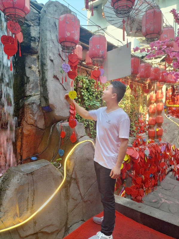 时间不语的第二张照片--梅州父母相亲团